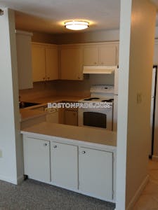 Stoneham Apartment for rent 1 Bedroom 1 Bath - $1,895