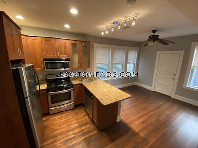 Mission Hill Deal alert on a Fantastic 5 bed 2 bath apartment right on Mission Hill Boston - $6,350