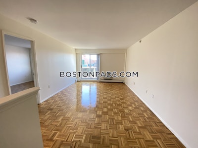 Brookline 2 Bed 1.5 Bath BROOKLINE- BOSTON UNIVERSITY $3,500  Boston University - $3,500