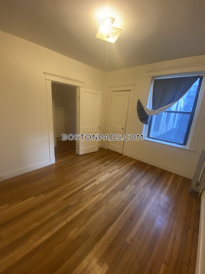 Allston 1 Bed in Allston Boston - $2,400