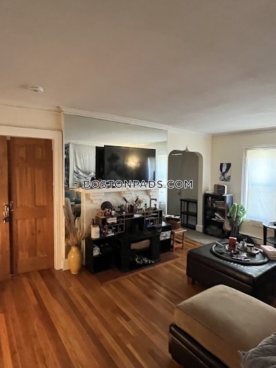 Brighton 4 Beds 1 Bath Boston - $4,200