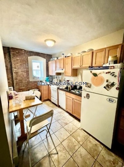 North End 3 Bed, 2 Bath Unit Boston - $6,000