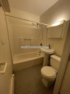 Jamaica Plain 1 Bed 1 Bath BOSTON Boston - $2,200 50% Fee