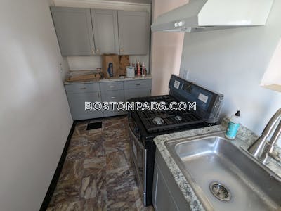 Quincy 3 Beds 1 Bath  Quincy Center - $4,500