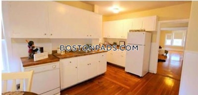 Somerville 4 Bed 2 Bath SOMERVILLE  Tufts - $5,000