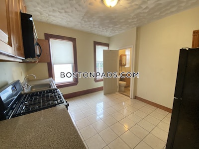 Dorchester  4 Bed, 2 Bath Unit Boston - $3,000 No Fee