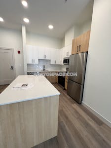 Newton BRAND NEW 2 Bed 2 bath available NOW in Newton!!   Newtonville - $5,047