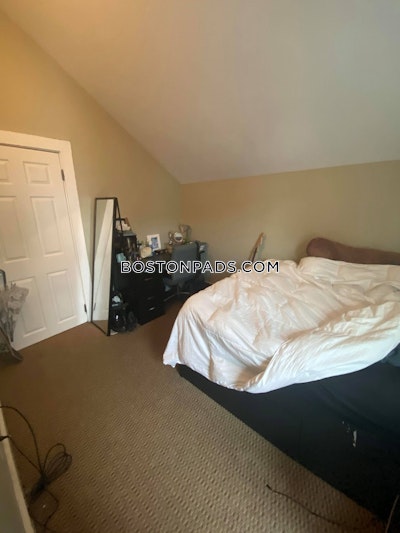 Mission Hill 3 Beds 1 Bath Boston - $3,300