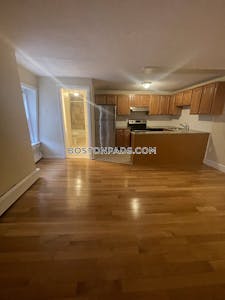 Beacon Hill Amazing 2 bed 1 bath with heat and hot water included! Boston - $3,200 No Fee