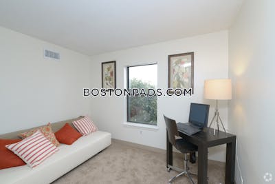 Taunton Apartment for rent 3 Bedrooms 2 Baths - $2,865