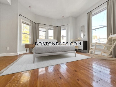 Dorchester Apartment for rent 3 Bedrooms 2 Baths Boston - $3,150