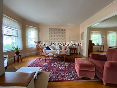 Somerville 5 Beds 2.5 Baths  Tufts - $7,125