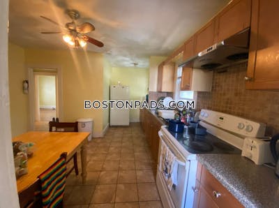 Lower Allston Apartment for rent 3 Bedrooms 2 Baths Boston - $3,800