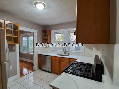 Jamaica Plain Apartment for rent 3 Bedrooms 1 Bath Boston - $3,500